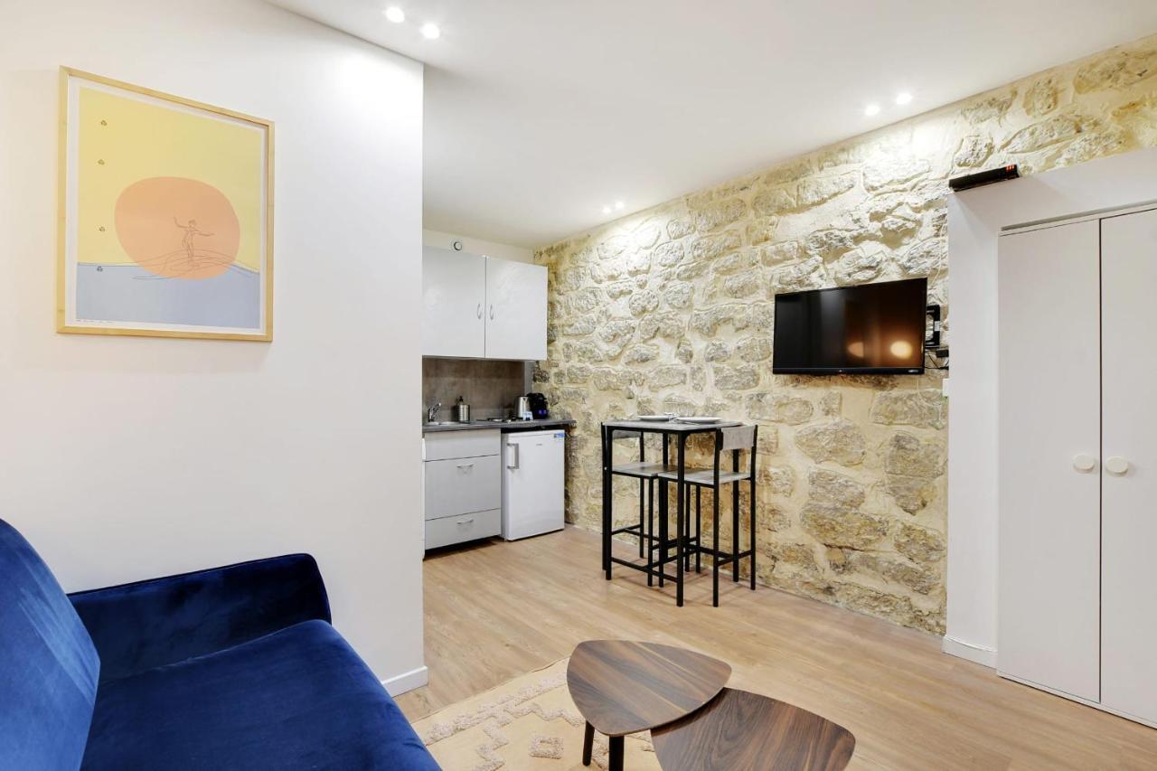 Freshly Renovated Apartment In The Heart Of París Exterior foto